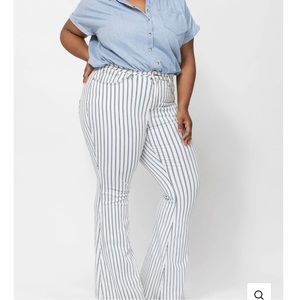 Brand new size 20 judy blue super flare
